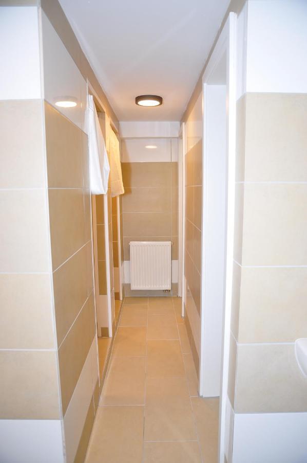 Hostel Weisenau Plaza Moguncja Zewnętrze zdjęcie