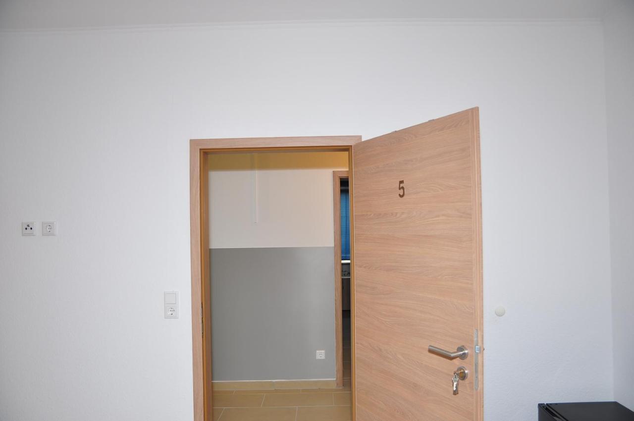 Hostel Weisenau Plaza Moguncja Zewnętrze zdjęcie